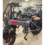 WIZY A9 FAT BIKE 20X4 250W 48V BATTERIA 15.6 AH LCD COLORI CAMBIO SHIMANO A 7